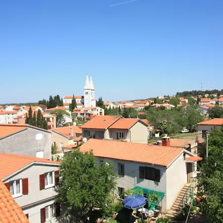Lorencin Milka Apartment Medulin