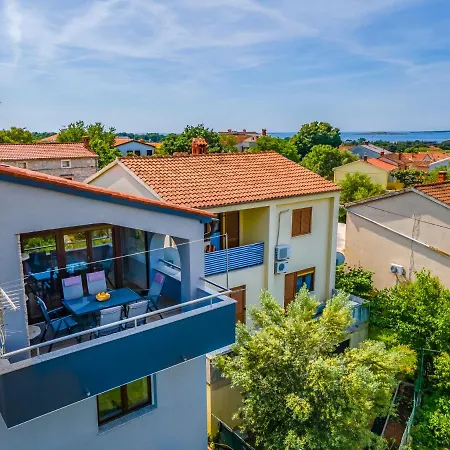 Lorencin Milka Apartment Medulin