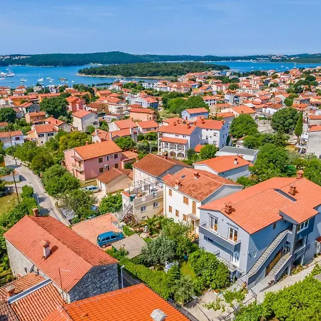 Lorencin Milka Apartment Medulin