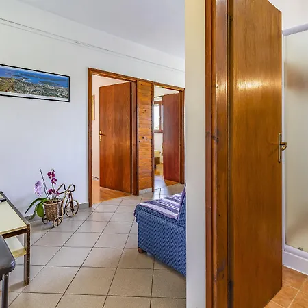 Apartamento Lorencin Milka