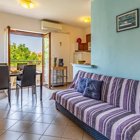 Apartment Lorencin Milka Medulin