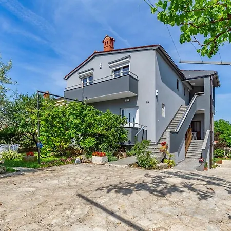 Lorencin Milka Apartmán Medulin