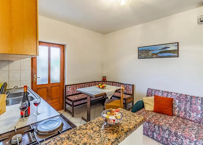 Lorencin Milka Apartman Medulin